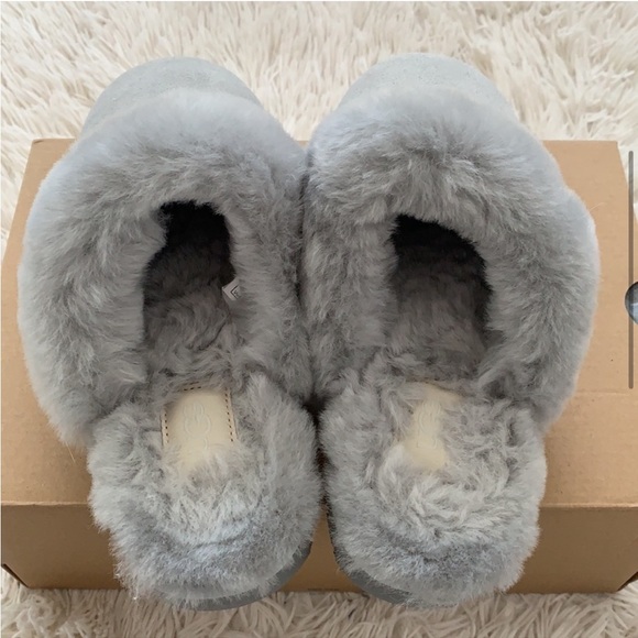 NWB UGG genuine shearling cozy suede slipper - Picture 8 of 11